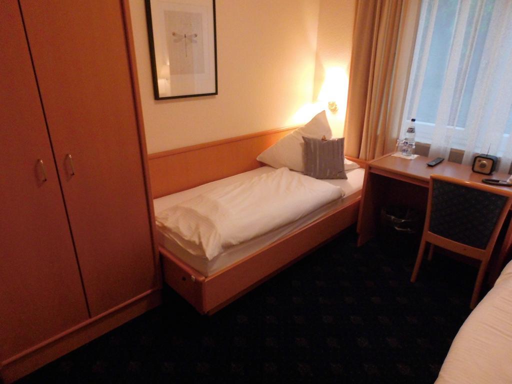 Hotel Oelen&Holgers Brasserie und Lounge Bad Bentheim Zimmer foto