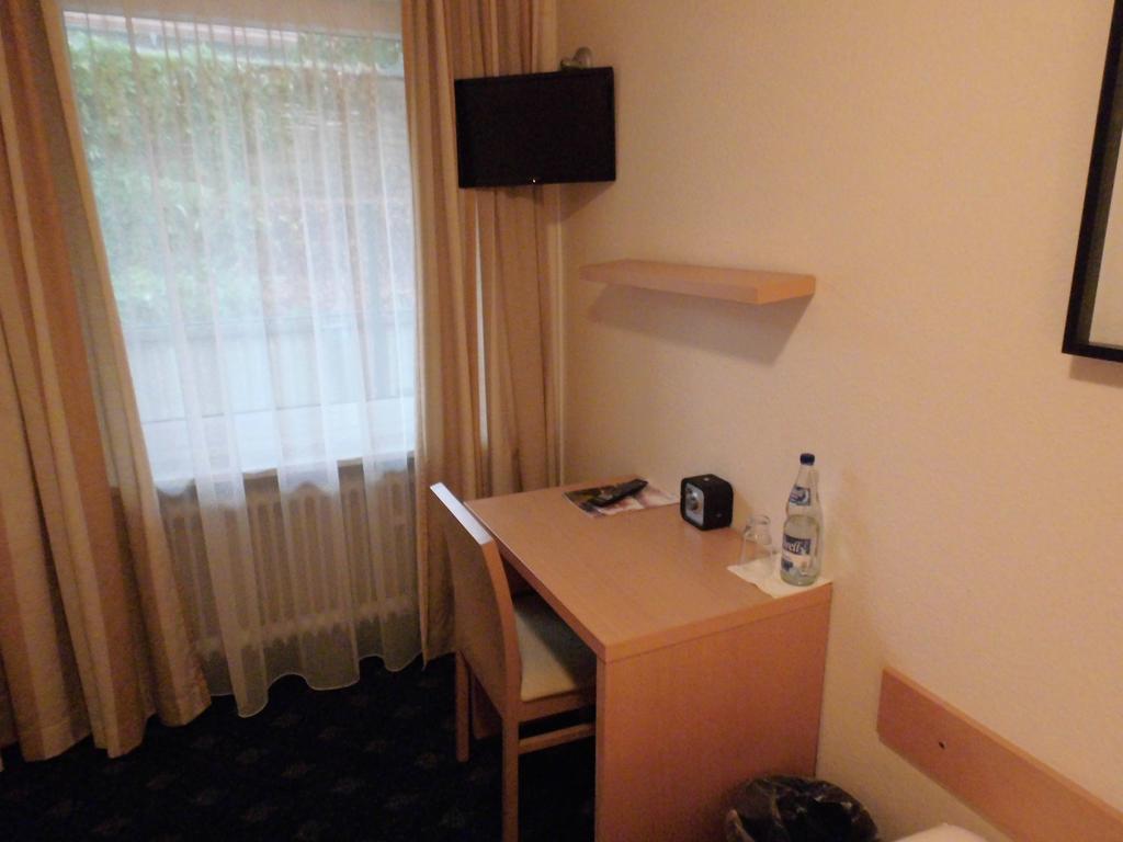 Hotel Oelen&Holgers Brasserie und Lounge Bad Bentheim Zimmer foto