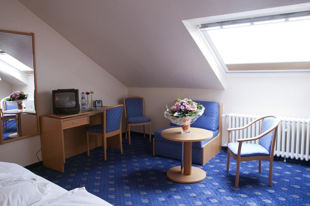 Hotel Oelen&Holgers Brasserie und Lounge Bad Bentheim Zimmer foto
